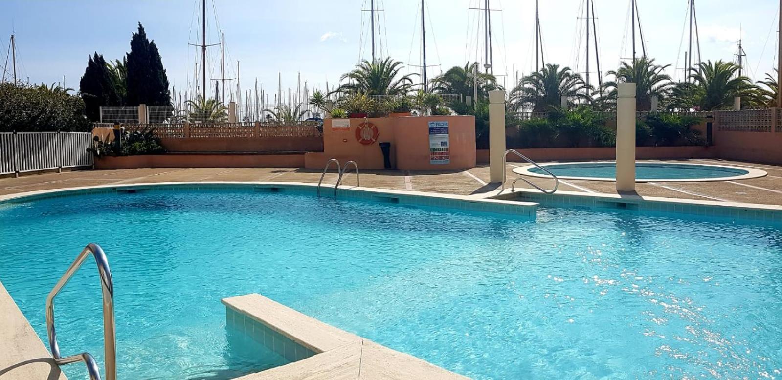 Appartamento T2 Sur Le Port Avec Parking Gruissan Esterno foto