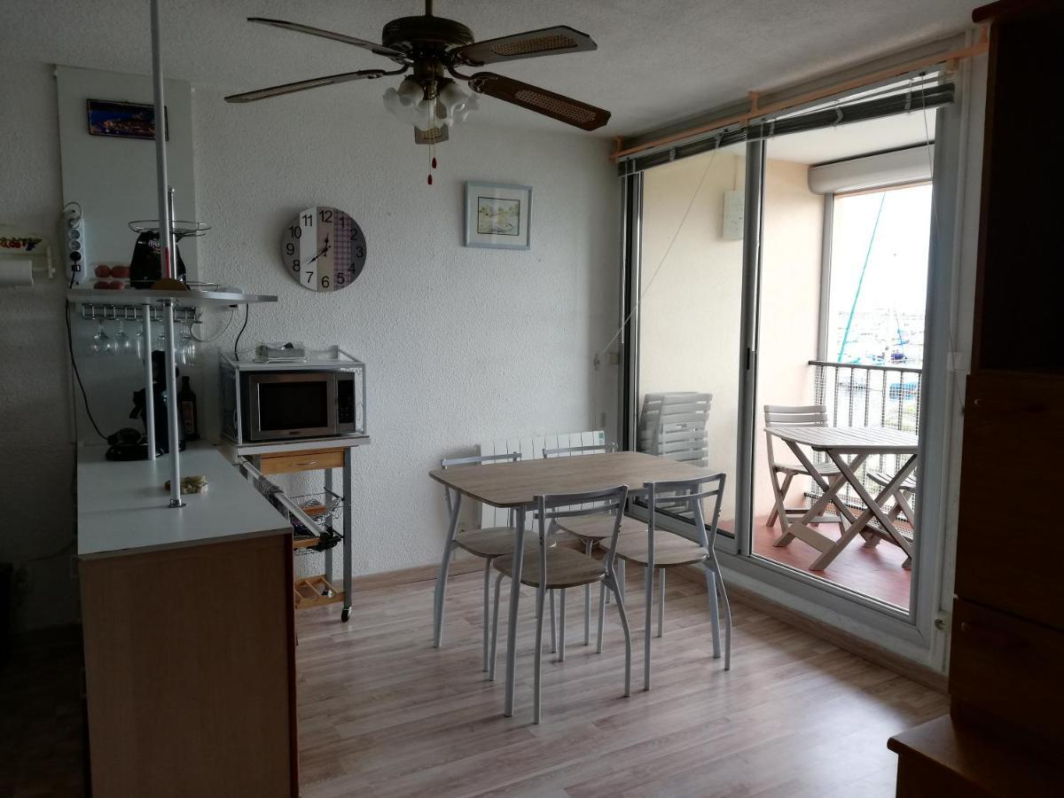 Appartamento T2 Sur Le Port Avec Parking Gruissan Esterno foto